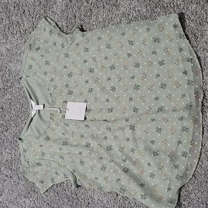 Brand new LC Lauren Conrad blouse green with flower pattern size xl petite